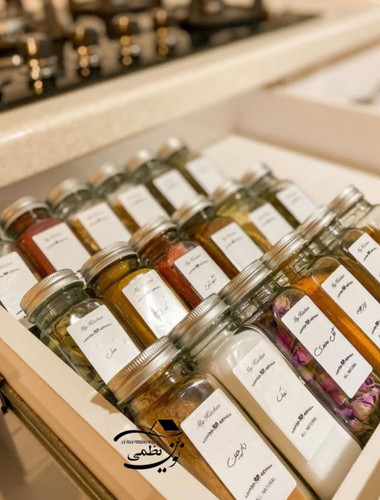 شیشه مک کارتی ادویه